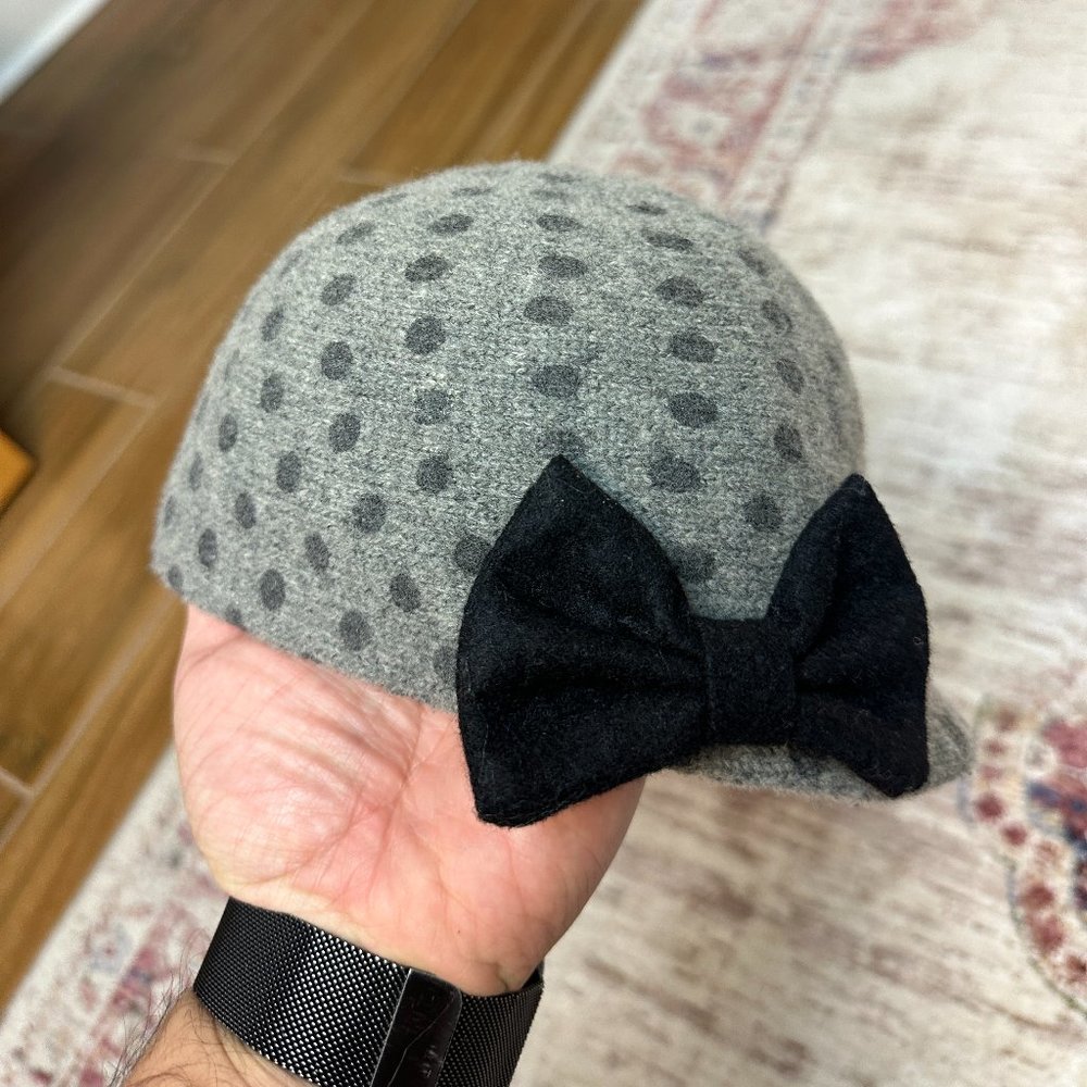 H&M Kids Girls Beautiful Polka Dots Hat Size 1 1/2-4Years  in Great Shape!!